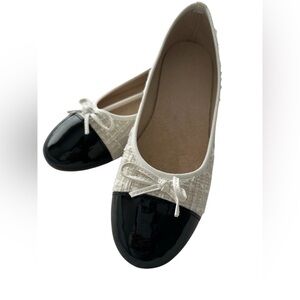 Chic Black and Cream Women's Loafers shoes